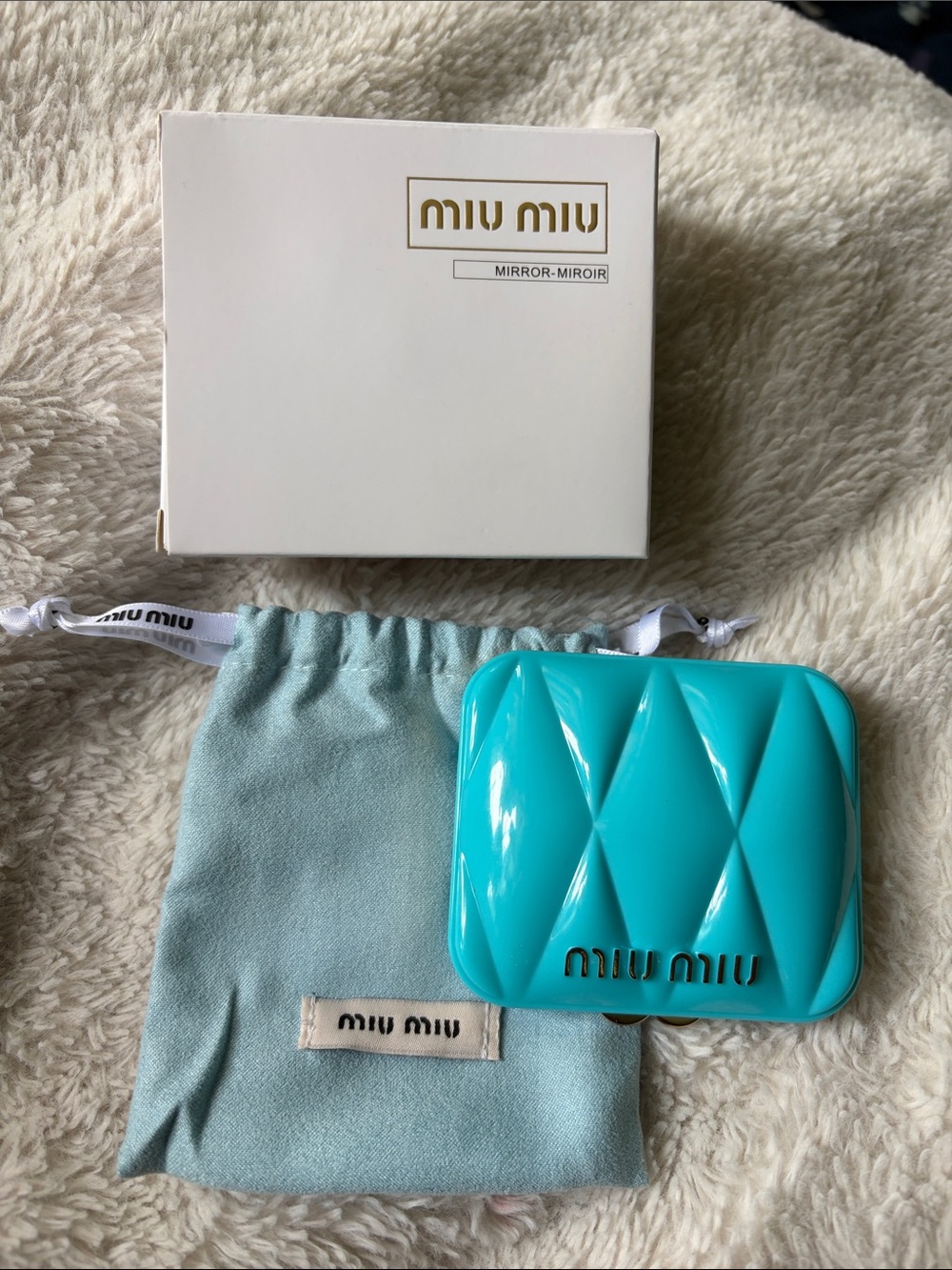 NIB Miu Miu Quilted Compact Mirror turquoise teal GWP Set